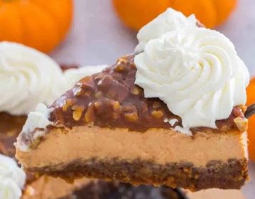 pumpkin-pecan-pie-cheese-cake